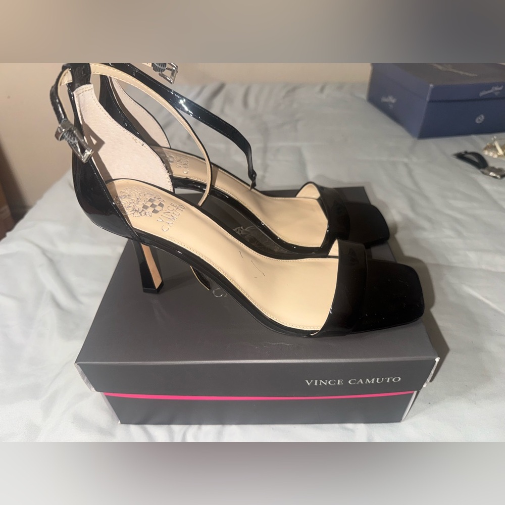 Vince Camuto Black Strappy Heels size 11, New in box never worn